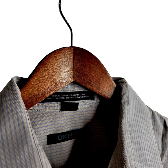 DKNY Luxury Striped Button Down Shirt. Perfect! - Picture 4 of 6